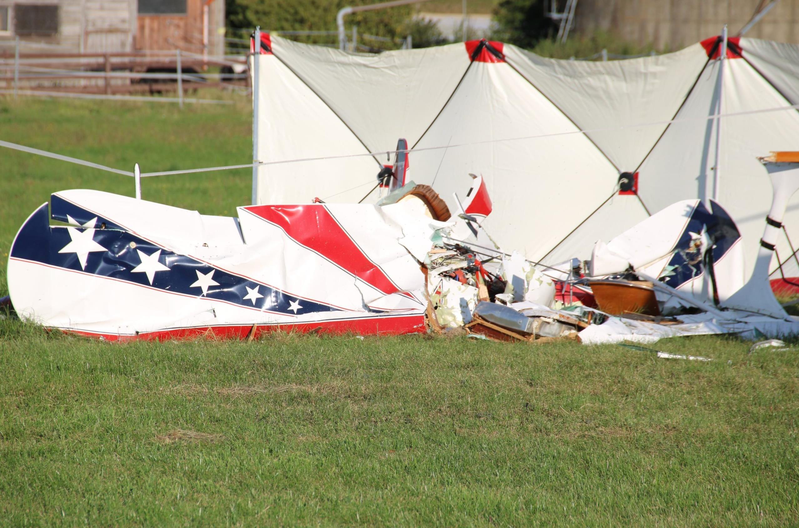 Poppenholz 47 Jahriger Pilot Kommt Bei Flugzeugabsturz Ums Leben Polizei Ermittelt