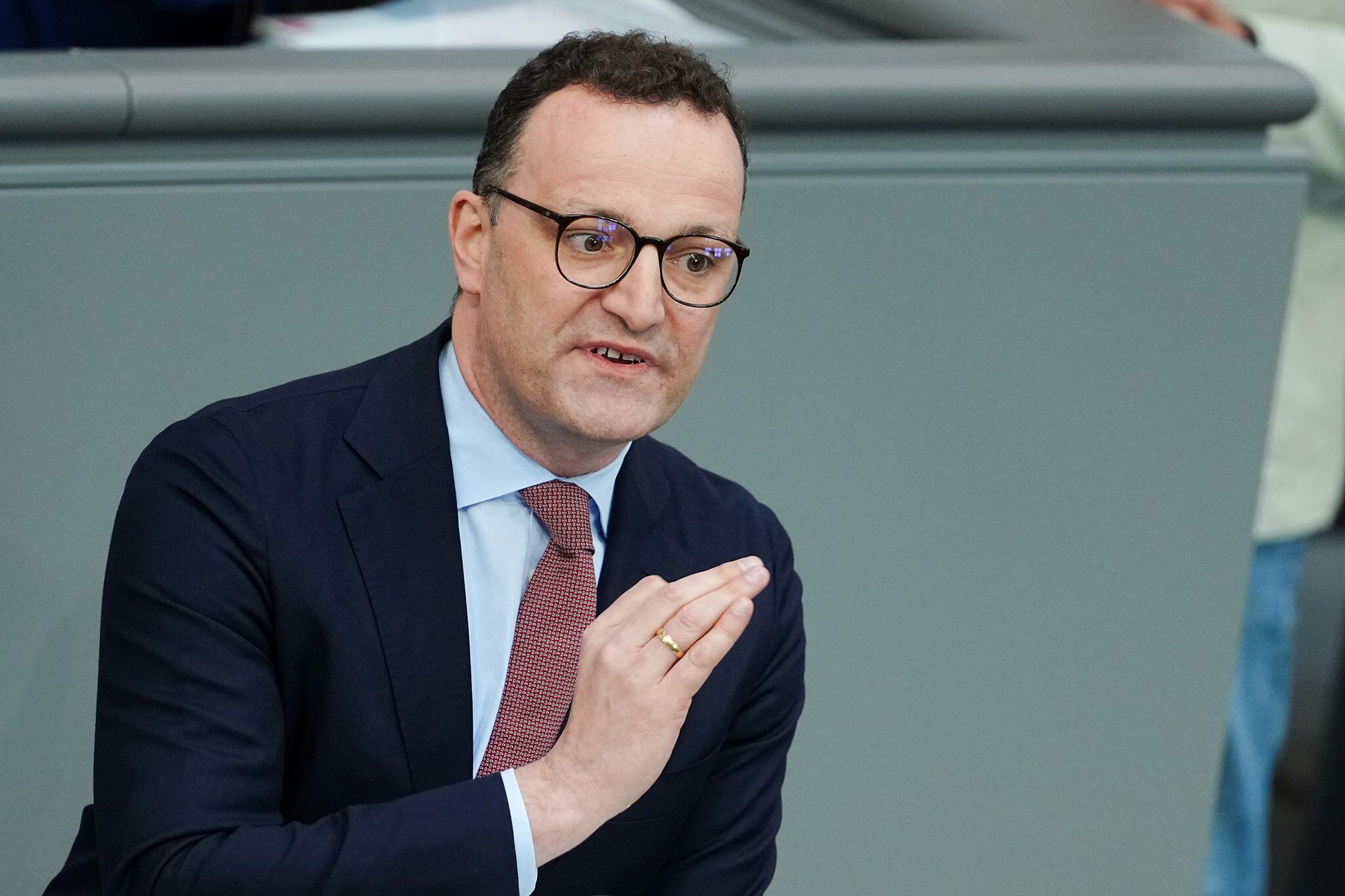 Rente: Jens Spahn will Renteneintrittsalter "Jahr um Jahr" erhöhen