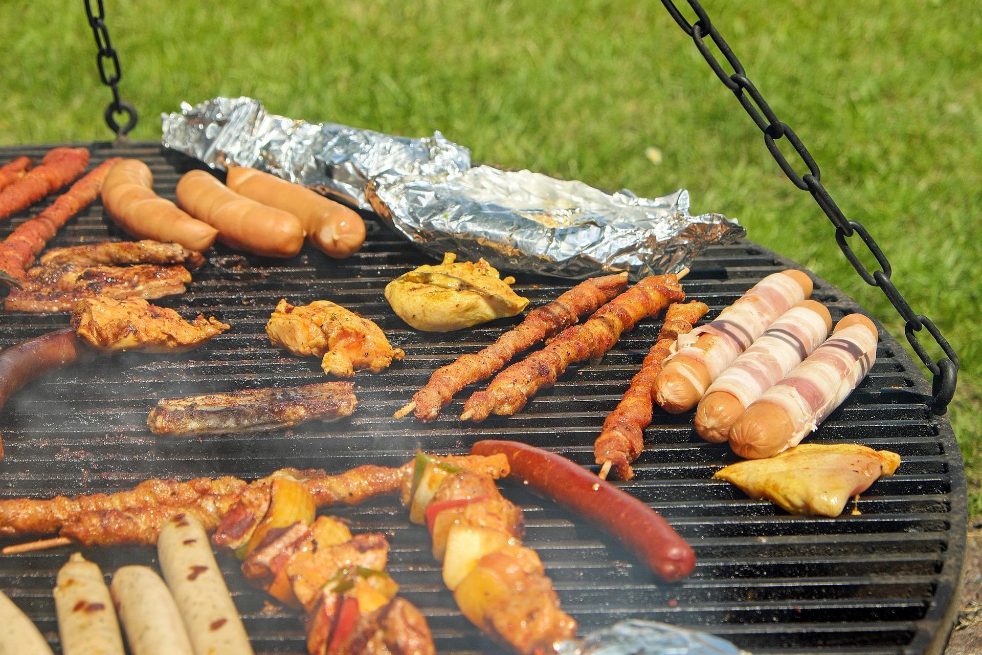 Grill-Asche richtig entsorgen: In welchem Mll sie nichts zu suchen hat